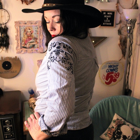 Blue & White Striped Button-down Shirt with floral embroidery - Picture 5 of 8